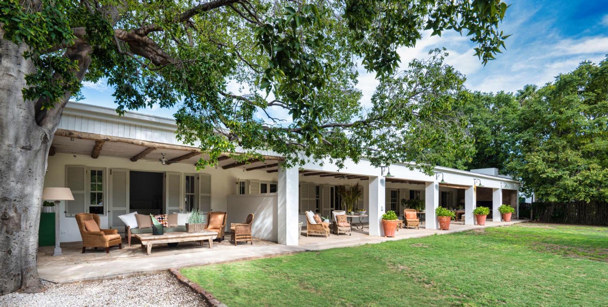 Langhuis Guesthouse Graaff Reinet Bagian luar foto